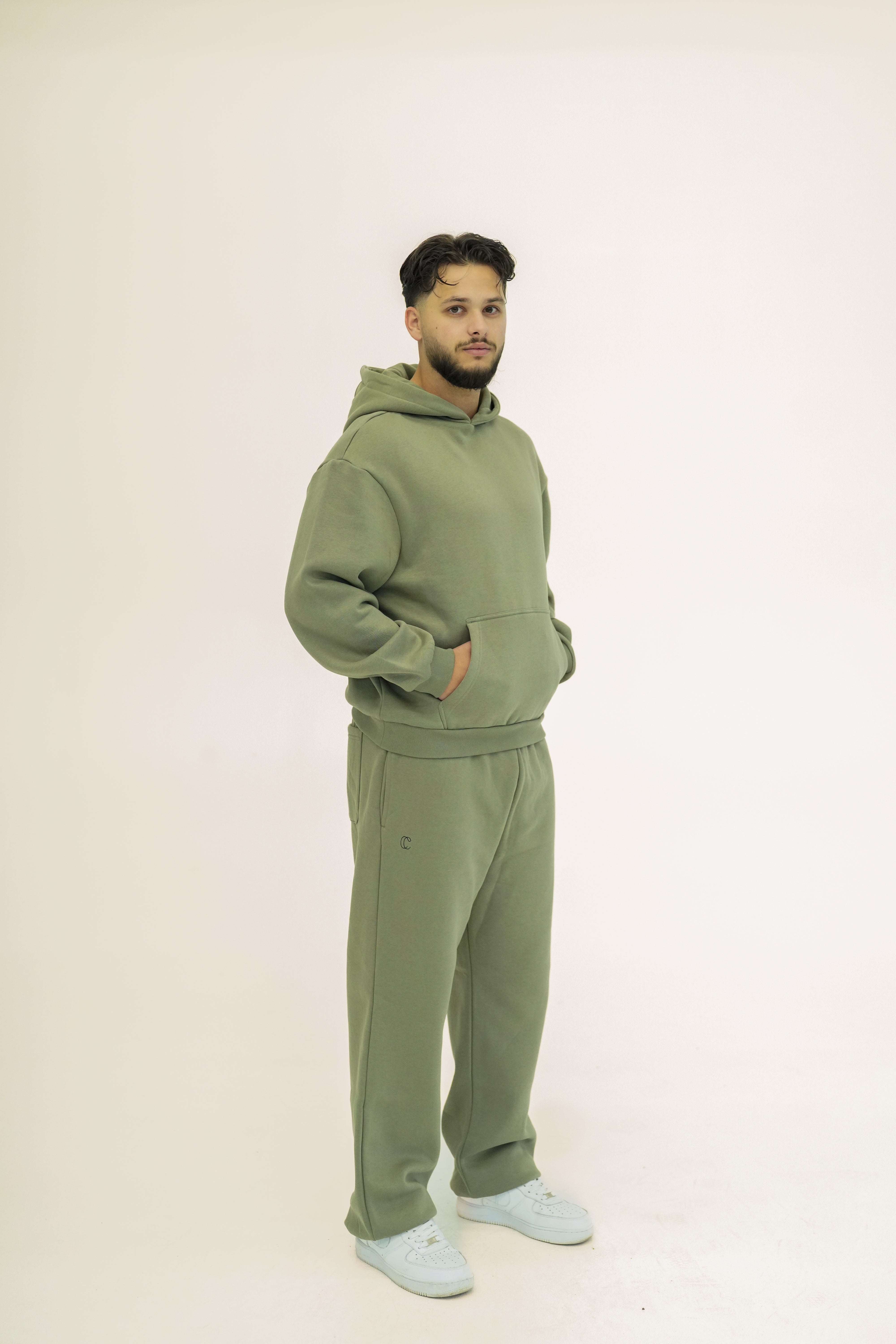 Fluffy Herren Jogginganzug Olive